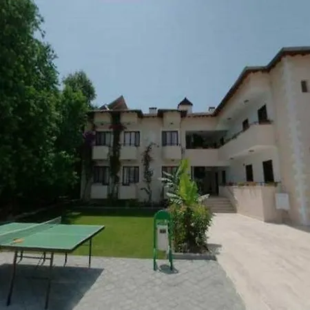 Kaan Otel